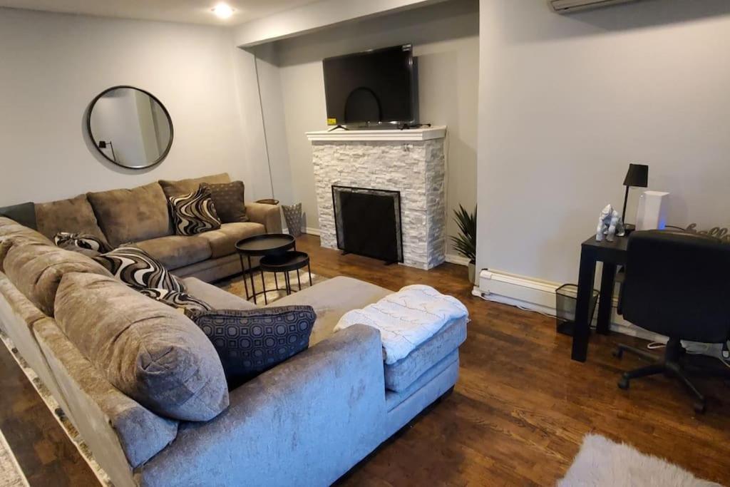 Quiet 3 Bedroom Apartment In Private Home New York Exteriör bild