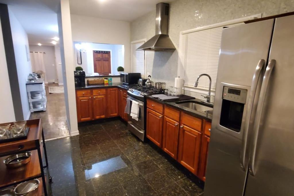 Quiet 3 Bedroom Apartment In Private Home New York Exteriör bild